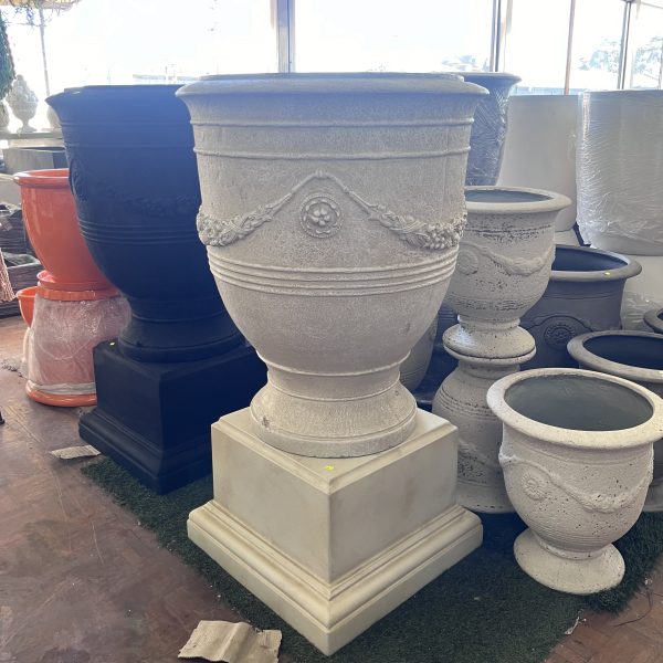 Verona Urn and Pedestal Lightweight Planter - Image 4