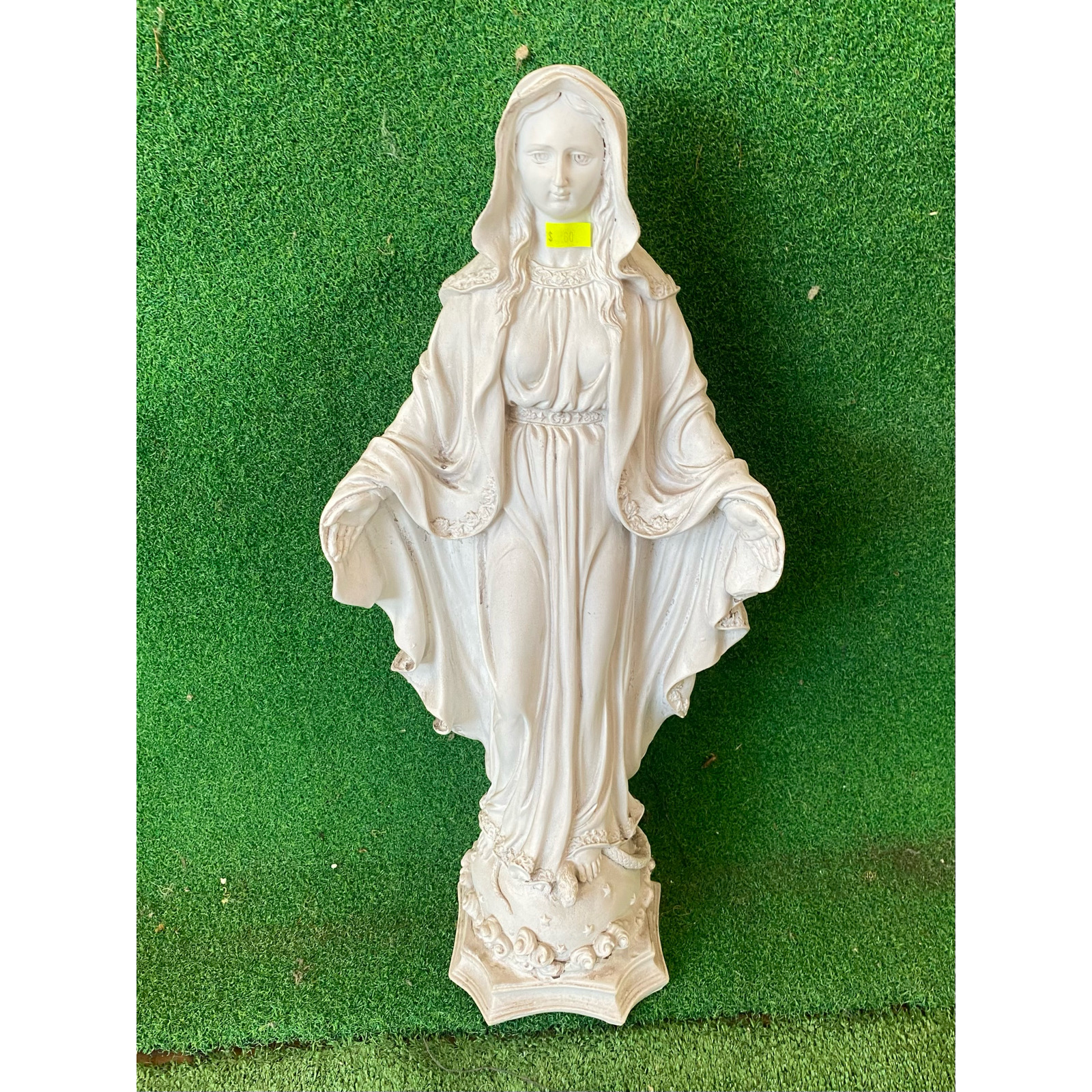 Mary Open Hands Lightweight Statue