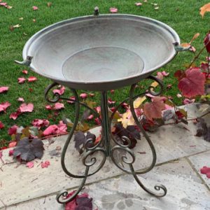 Three Bird Decorative Metal Bird Bath