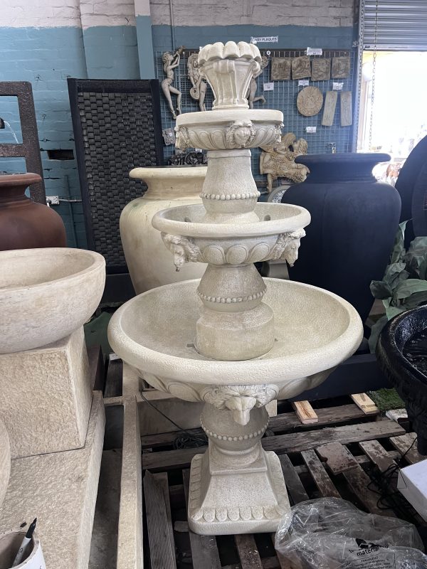 Barrington Lightweight Fountain - Image 2