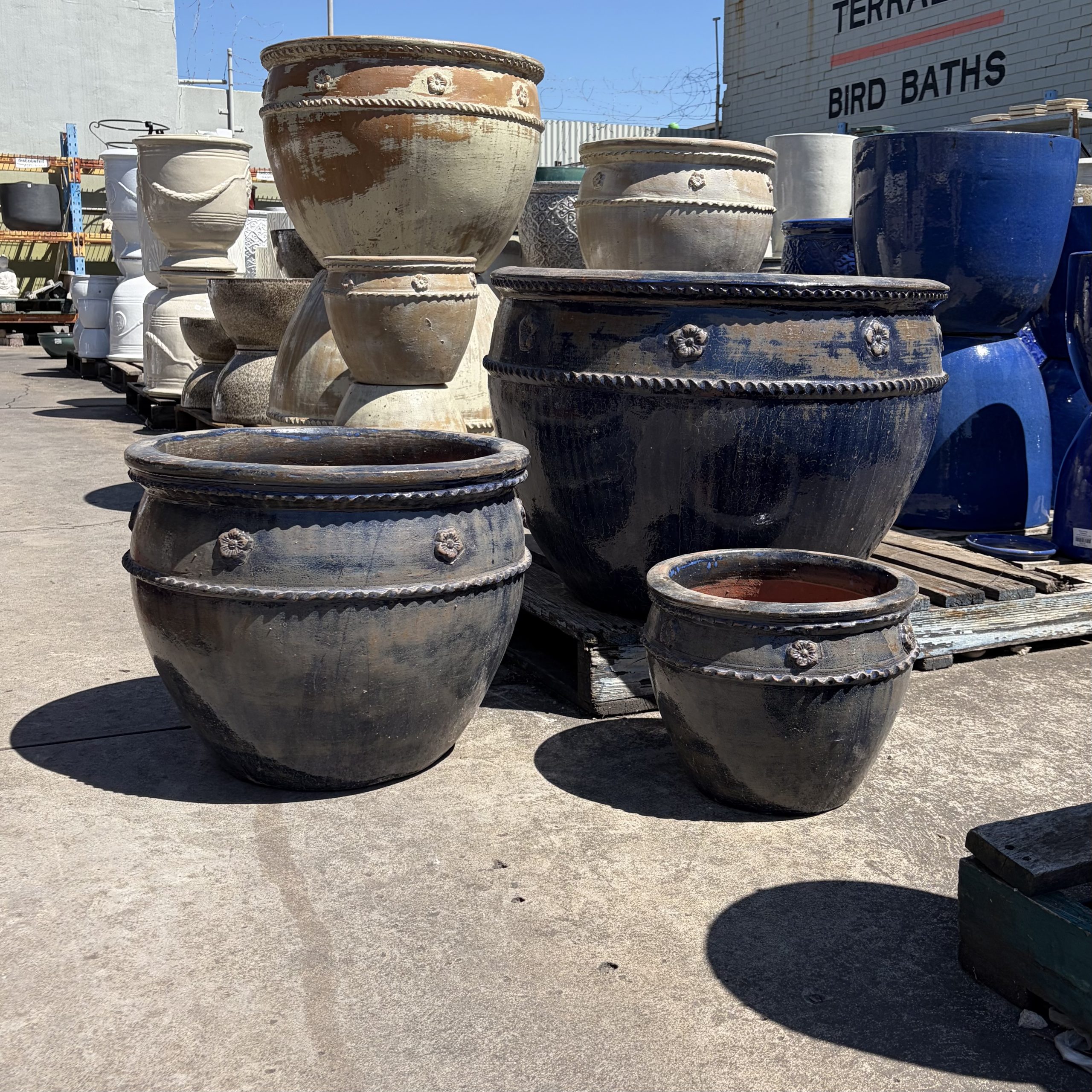 Dynasty Braid Glazed Garden Pot - Image 2