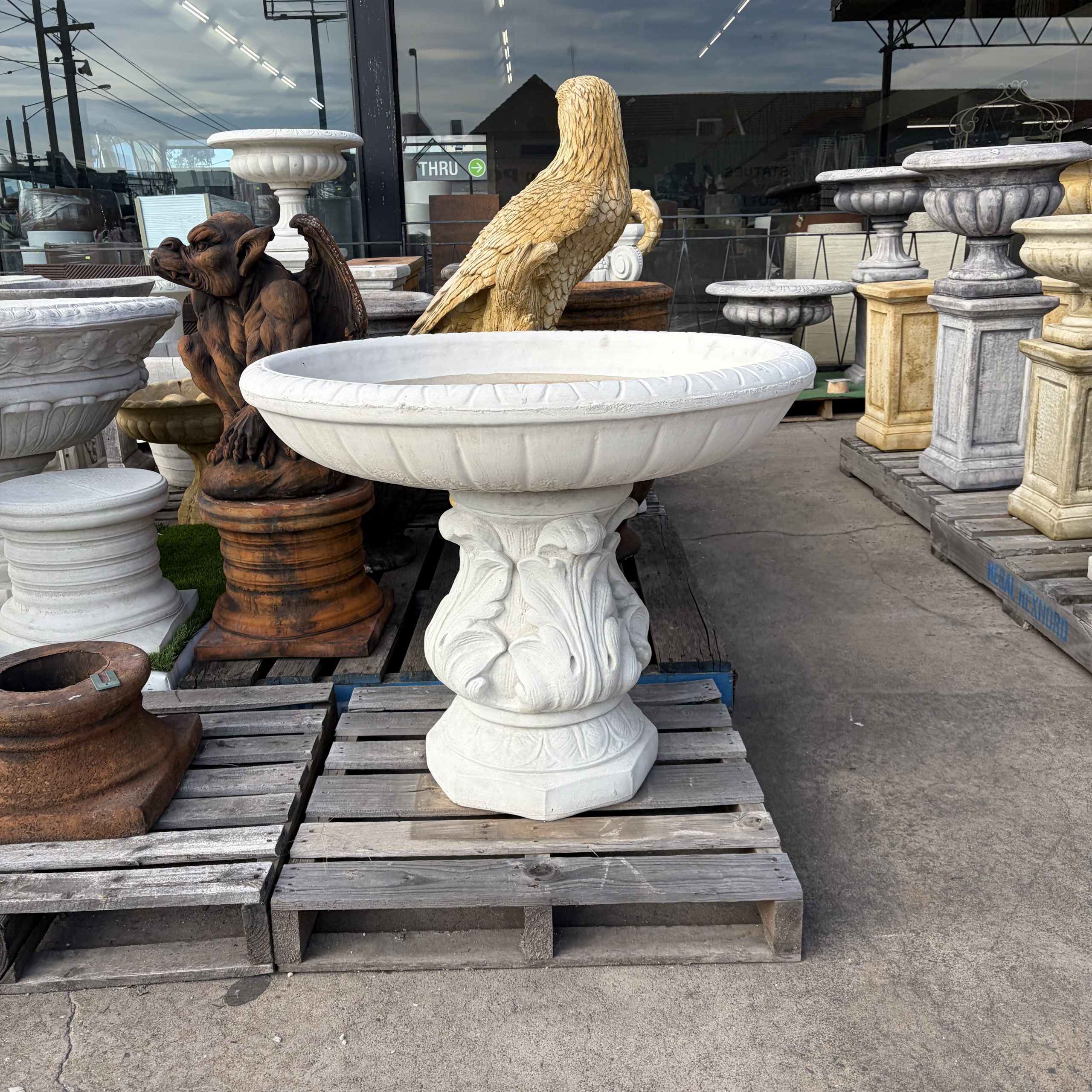 Tamara Bowl and Leaf Pedestal